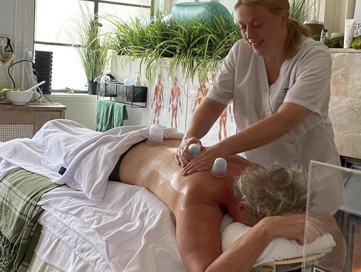 Zo verloopt een Puur Bellabaci cupping massage bij Studio Puur